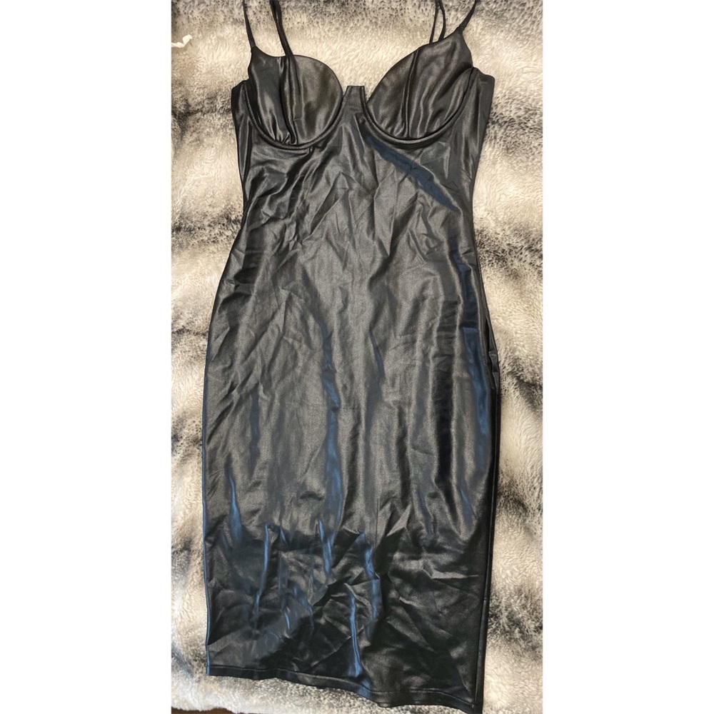 FAUX BLACK LEATHER DRESS 🖤💣